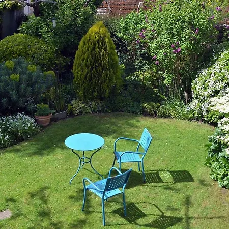 D'hotes El Vigot Plaza 2* Caen